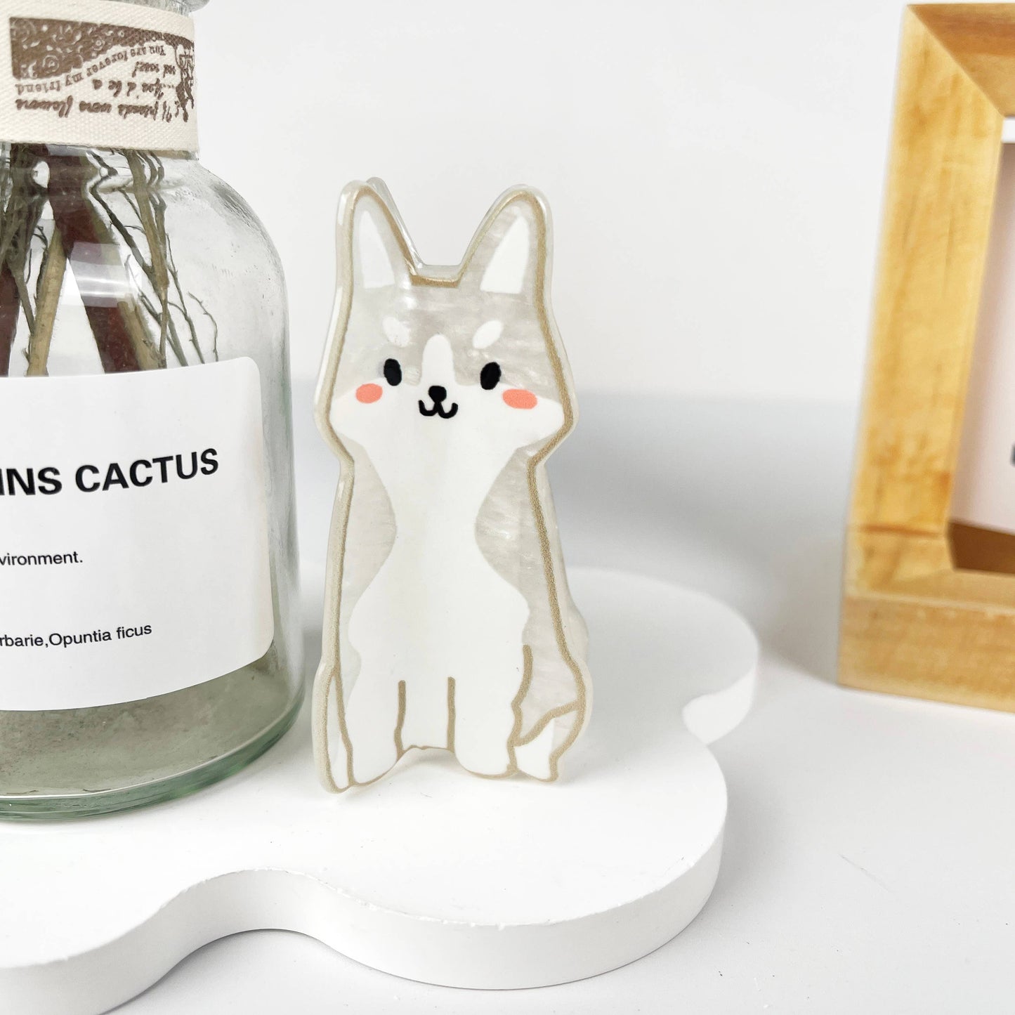 Dog style animal hair claw clip