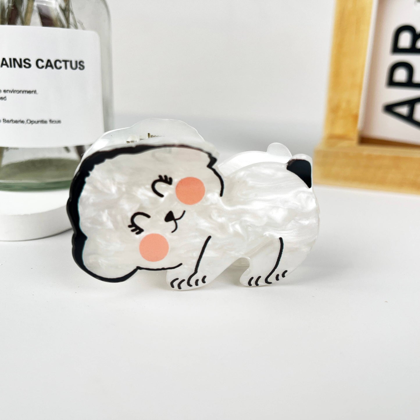 Dog style animal hair claw clip